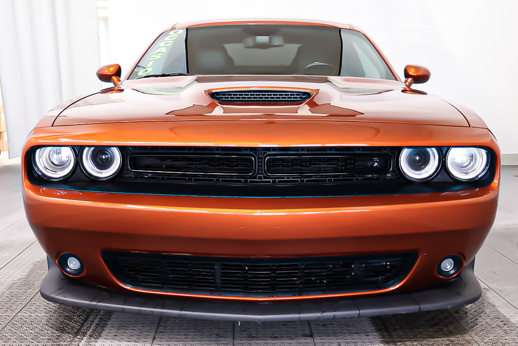 2022 Dodge Challenger GT + RWD + V6 + BLACKTOP + SUPER TRACK PACK in Terrebonne, Quebec - 2 - w1024h768px