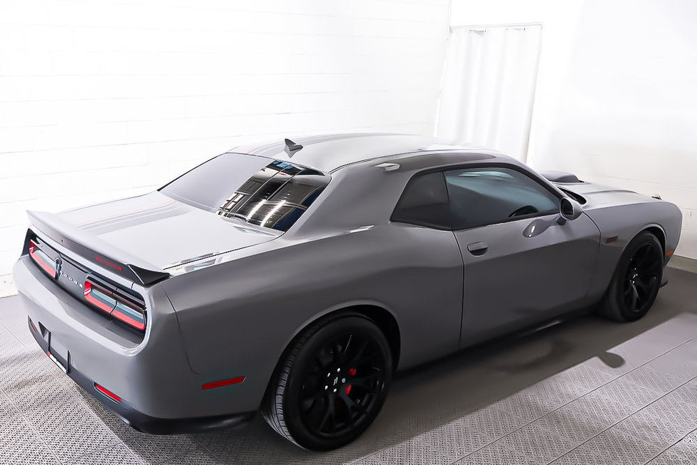 2023 Dodge Challenger SCAT PACK 392 + SHAKER + V8 + RWD in Terrebonne, Quebec - 7 - w1024h768px