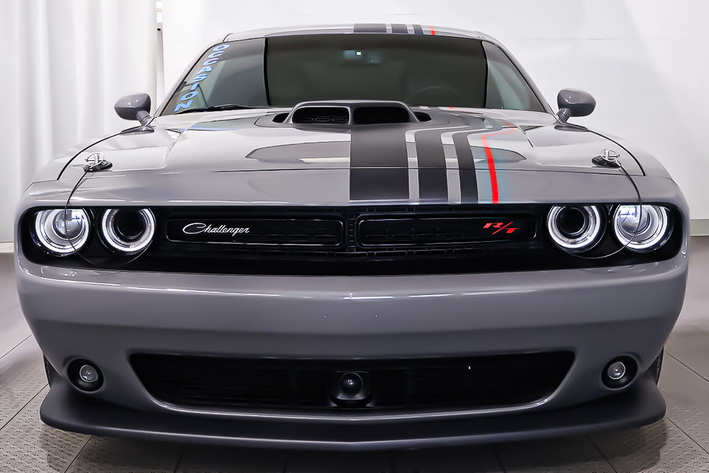 Dodge Challenger SCAT PACK 392 + SHAKER + V8 + RWD 2023 à Terrebonne, Québec - 2 - w1024h768px