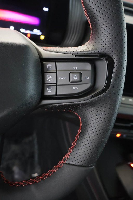 2026 Dodge Charger 2-Doors R/T in Terrebonne, Quebec - 13 - w1024h768px