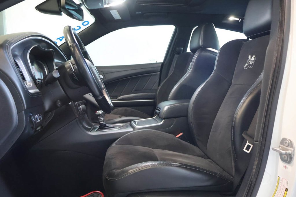 2020 Dodge Charger SCAT PACK 392 WIDEBODY + ENSEMBLE PLUS + RWD in Terrebonne, Quebec - 10 - w1024h768px