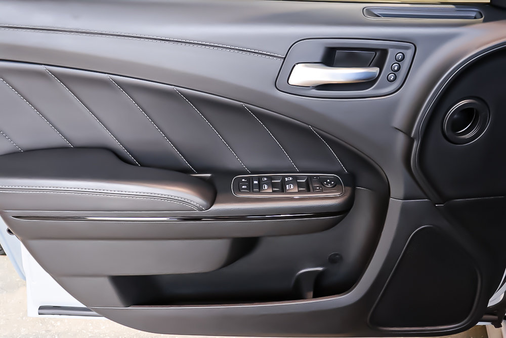 2022 Dodge Charger R/T + DAYTONA + V8 HEMI in Terrebonne, Quebec - 26 - w1024h768px