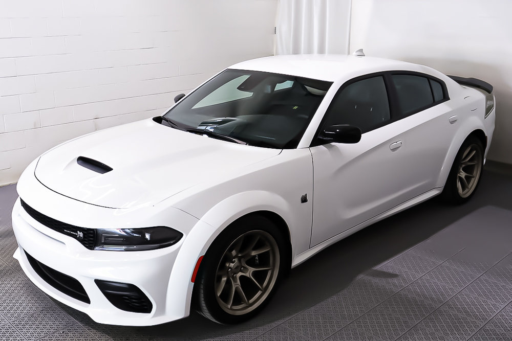 2023 Dodge Charger SCAT PACK 392 WIDEBODY in Terrebonne, Quebec - 3 - w1024h768px