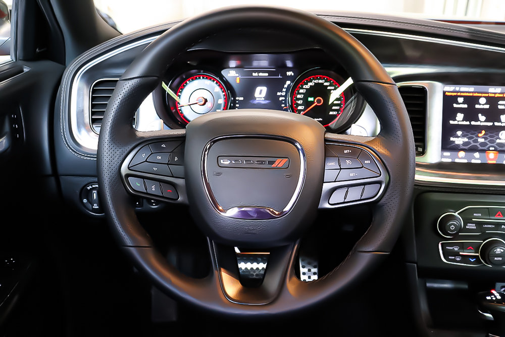 2023 Dodge Charger SCAT PACK 392 in Terrebonne, Quebec - 11 - w1024h768px