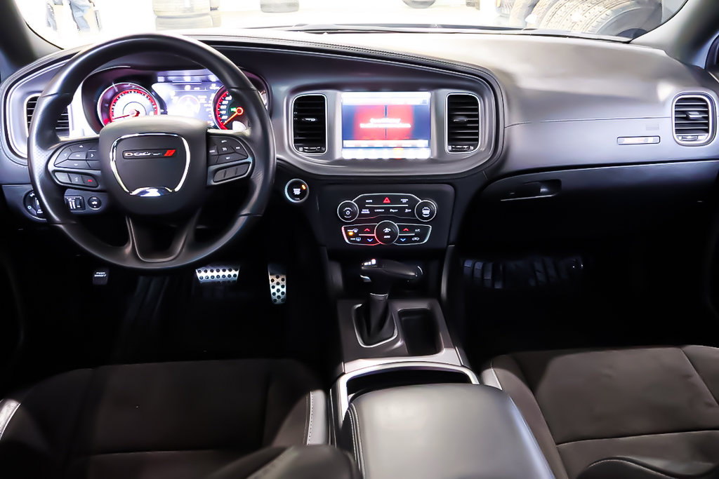 2023 Dodge Charger SCAT PACK 392 + V8 6.4L + ENSEMBLE PLUS + in Terrebonne, Quebec - 14 - w1024h768px