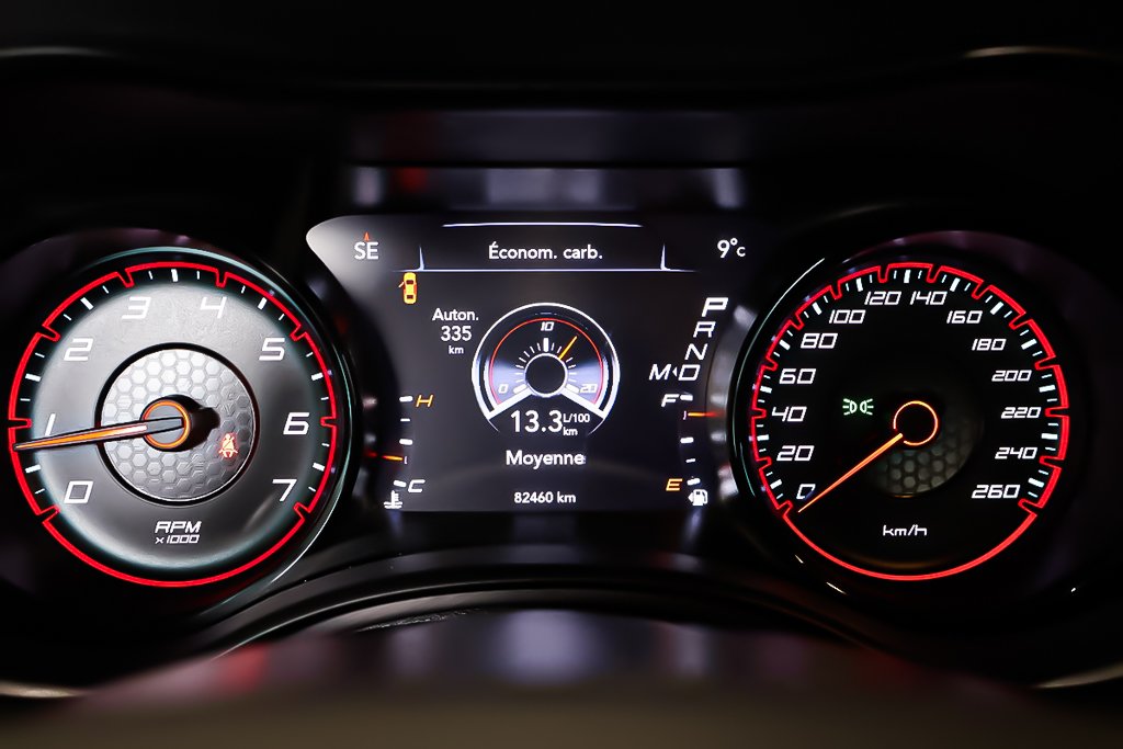 2023 Dodge Charger SXT AWD + BLACKTOP + ENSEMBLE PLUS in Terrebonne, Quebec - 19 - w1024h768px