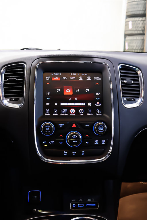 2014 Dodge Durango LIMITED + AWD + TOIT OUVRANT in Terrebonne, Quebec - 22 - w1024h768px
