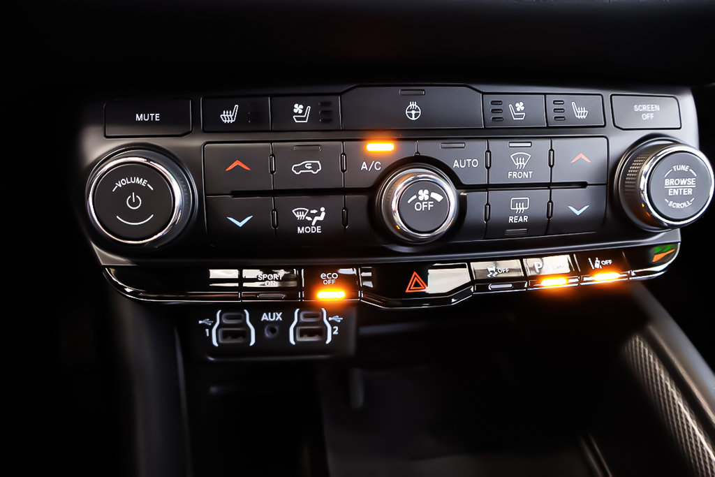 2021 Dodge Durango R/T + AWD + V8 5.7L + 4X4 + CUIR in Terrebonne, Quebec - 26 - w1024h768px