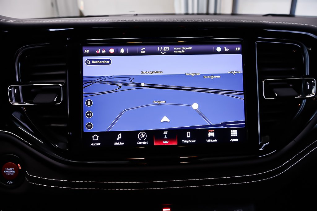 2022 Dodge Durango SRT 392 + AWD + ENSEMBLE NOIR + V8 6.4L in Terrebonne, Quebec - 27 - w1024h768px