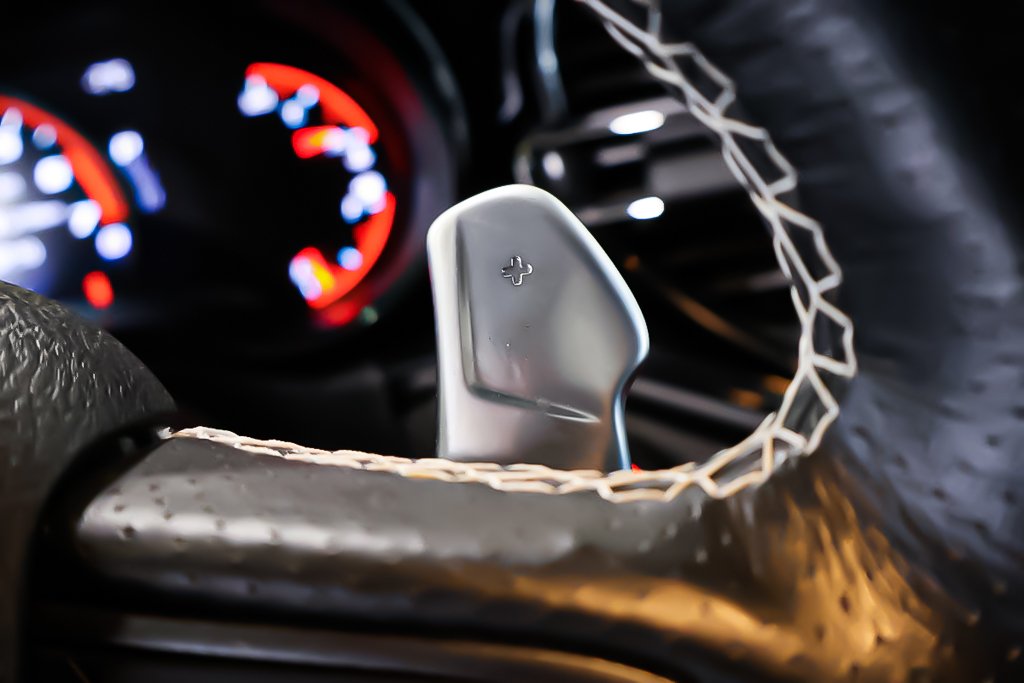 2022 Dodge Durango SRT 392 + AWD + ENSEMBLE NOIR + V8 6.4L in Terrebonne, Quebec - 22 - w1024h768px