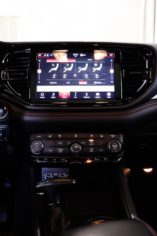 2024 Dodge Durango R/T + AWD + V8 HEMI 5.7L + BLACKTOP + in Terrebonne, Quebec - 25 - w1024h768px