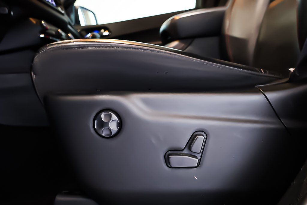 2024 Dodge Durango R/T + AWD + V8 HEMI 5.7L + BLACKTOP + in Terrebonne, Quebec - 15 - w1024h768px