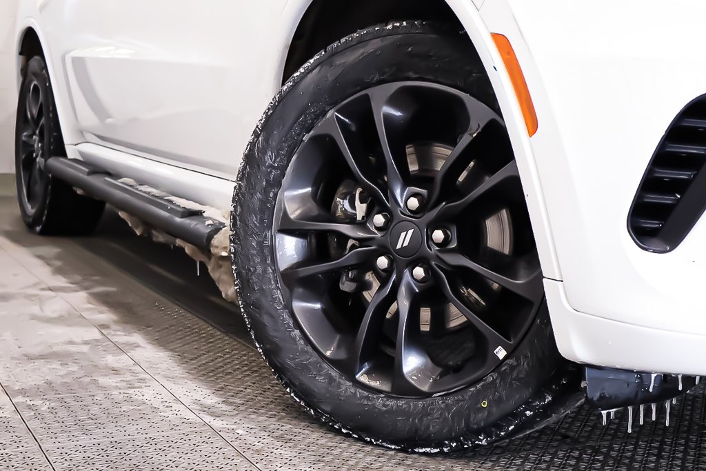 Dodge Durango GT PLUS + AWD + BLACKTOP + 6 PASSAGERS 2024 à Terrebonne, Québec - 11 - w1024h768px