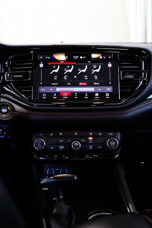 Dodge Durango GT PLUS + AWD + BLACKTOP + 6 PASSAGERS 2024 à Terrebonne, Québec - 25 - w1024h768px