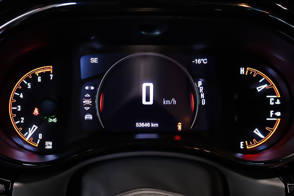 Dodge Durango R/T PLUS + AWD + BLACKTOP + V8 5.7L + TOIT OUVRANT 2024 à Terrebonne, Québec - 21 - w1024h768px