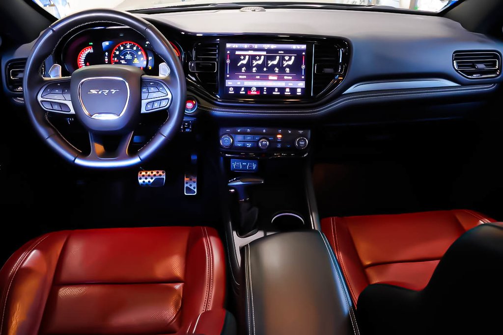 Dodge Durango SRT HELLCAT PLUS + AWD + ENSEMBLE NOIR 2024 à Terrebonne, Québec - 11 - w1024h768px