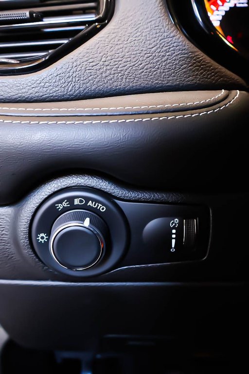 Dodge Durango SRT HELLCAT PLUS + AWD + ENSEMBLE NOIR 2024 à Terrebonne, Québec - 20 - w1024h768px