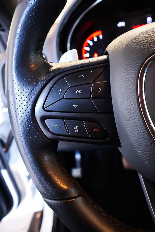 Dodge Durango R/T PLUS + AWD + BLACKTOP + V8 HEMI 5.7L 2024 à Terrebonne, Québec - 19 - w1024h768px