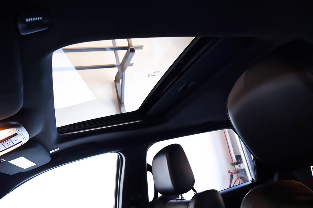 Dodge Durango R/T PLUS + AWD + BLACKTOP + V8 HEMI 5.7L 2024 à Terrebonne, Québec - 14 - w1024h768px