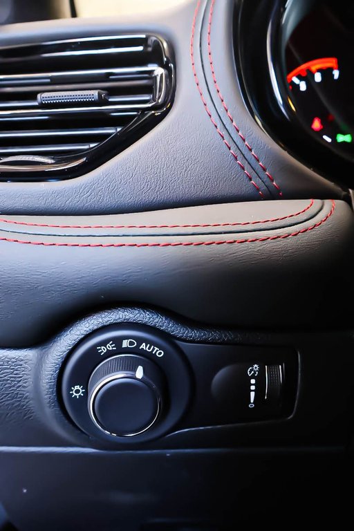 Dodge Durango R/T PLUS + AWD + BLACKTOP + V8 HEMI 5.7L 2024 à Terrebonne, Québec - 30 - w1024h768px