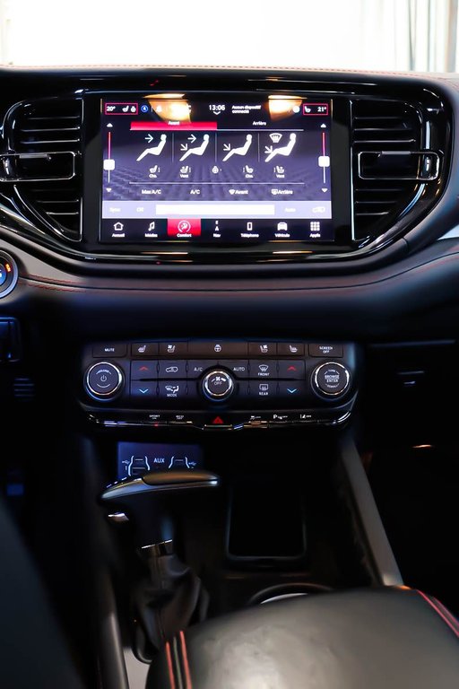 Dodge Durango R/T PLUS + AWD + BLACKTOP + V8 HEMI 5.7L 2024 à Terrebonne, Québec - 25 - w1024h768px