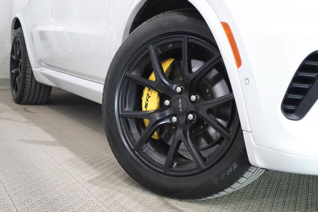 Dodge Durango SRT 392 + AWD + V8 6.4L + TOIT OUVRANT 2024 à Terrebonne, Québec - 11 - w1024h768px