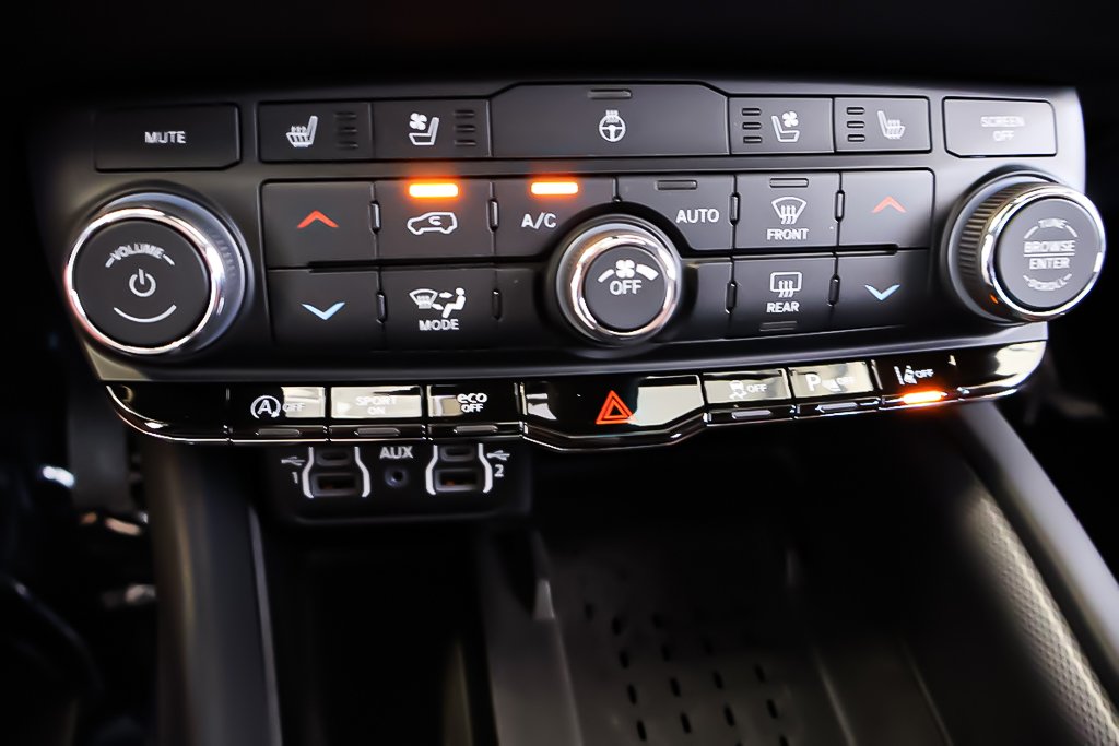 2025 Dodge Durango GT PLUS in Terrebonne, Quebec - 22 - w1024h768px
