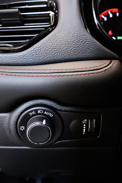 2025 Dodge Durango GT PLUS in Terrebonne, Quebec - 23 - w1024h768px