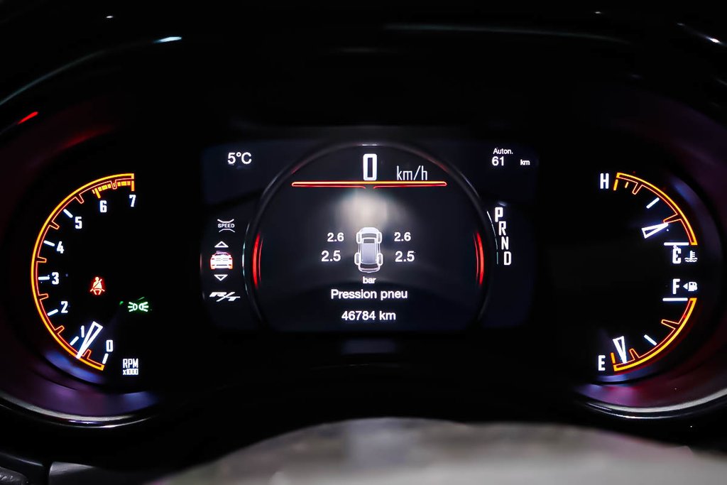 Dodge Durango R/T + AWD + V8 HEMI 5.7L + TOIT OUVRANT 2025 à Terrebonne, Québec - 23 - w1024h768px