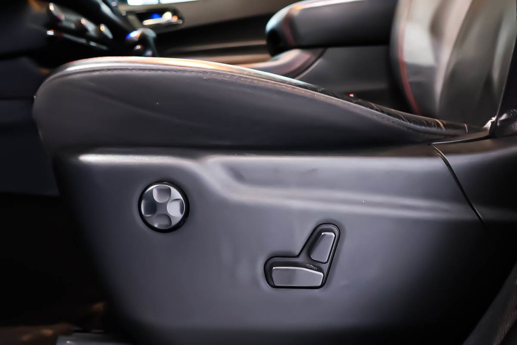 Dodge Durango R/T + AWD + V8 HEMI 5.7L + TOIT OUVRANT 2025 à Terrebonne, Québec - 15 - w1024h768px