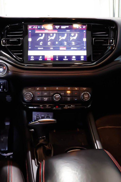 Dodge Durango R/T + AWD + V8 HEMI 5.7L + TOIT OUVRANT 2025 à Terrebonne, Québec - 25 - w1024h768px