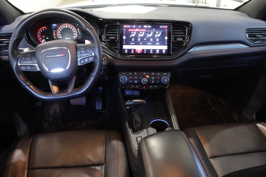Dodge Durango R/T + AWD + V8 HEMI 5.7L + TOIT OUVRANT 2025 à Terrebonne, Québec - 17 - w1024h768px