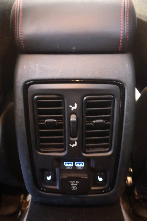 Dodge Durango R/T + AWD + V8 HEMI 5.7L + TOIT OUVRANT 2025 à Terrebonne, Québec - 34 - w1024h768px