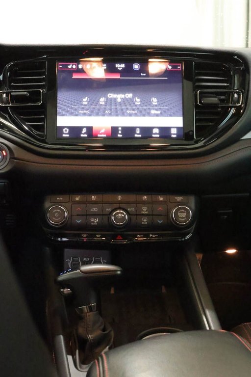 2025 Dodge Durango R/T + AWD + BLACKTOP + TOIT OUVRANT in Terrebonne, Quebec - 25 - w1024h768px