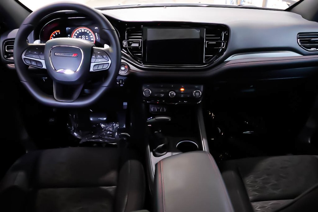 2026 Dodge Durango SXT in Terrebonne, Quebec - 11 - w1024h768px