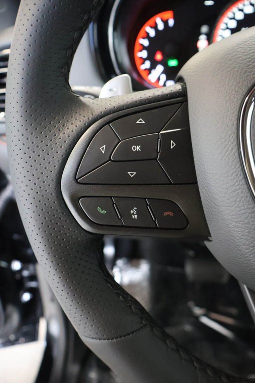 2026 Dodge Durango GT PLUS in Terrebonne, Quebec - 13 - w1024h768px