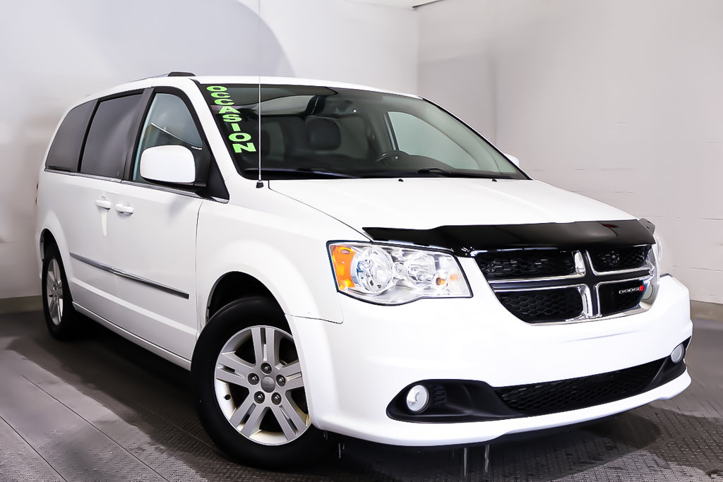 2016 Dodge Grand Caravan CREW PLUS + CUIR + 7 PASSAGERS + STOW 'N GO in Terrebonne, Quebec - 1 - w1024h768px