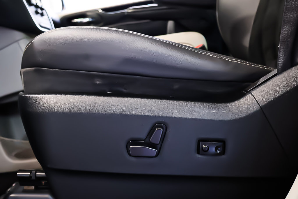 2017 Dodge Grand Caravan PREMIUM PLUS + STOW N GO in Terrebonne, Quebec - 14 - w1024h768px