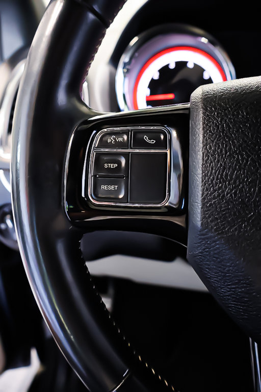 2017 Dodge Grand Caravan PREMIUM PLUS + STOW N GO in Terrebonne, Quebec - 18 - w1024h768px
