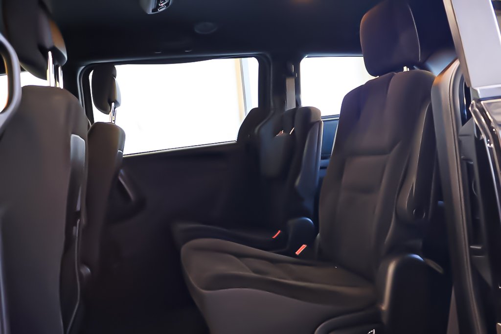 Dodge Grand Caravan SXT BLACKTOP + STOW N GO + 2019 à Terrebonne, Québec - 25 - w1024h768px