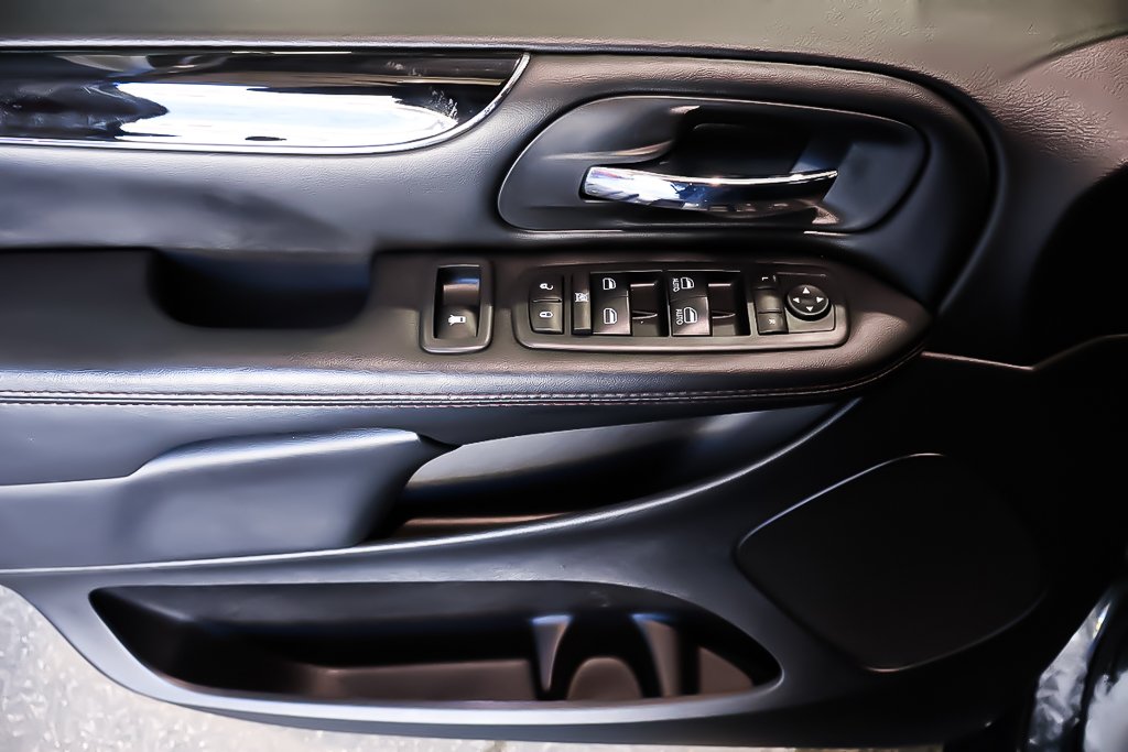 2019 Dodge Grand Caravan 35E ANNIVERASIRE + STOW N GO in Terrebonne, Quebec - 25 - w1024h768px