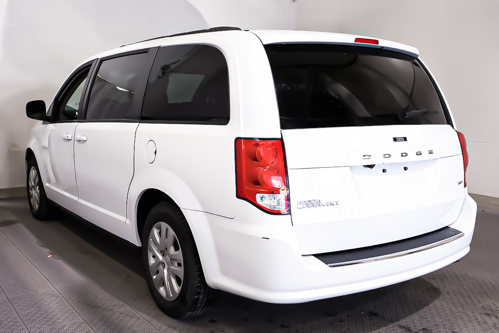 2020 Dodge Grand Caravan SXT + STOW 'N GO + 7 PASSAGERS in Terrebonne, Quebec - 5 - w1024h768px