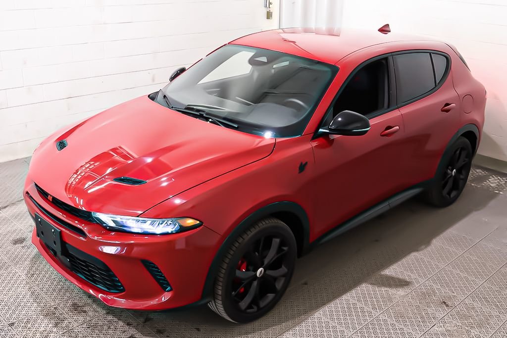 Dodge HORNET PHEV R/T EAWD + BLACKTOP + TRACK PACK 2024 à Terrebonne, Québec - 2 - w1024h768px
