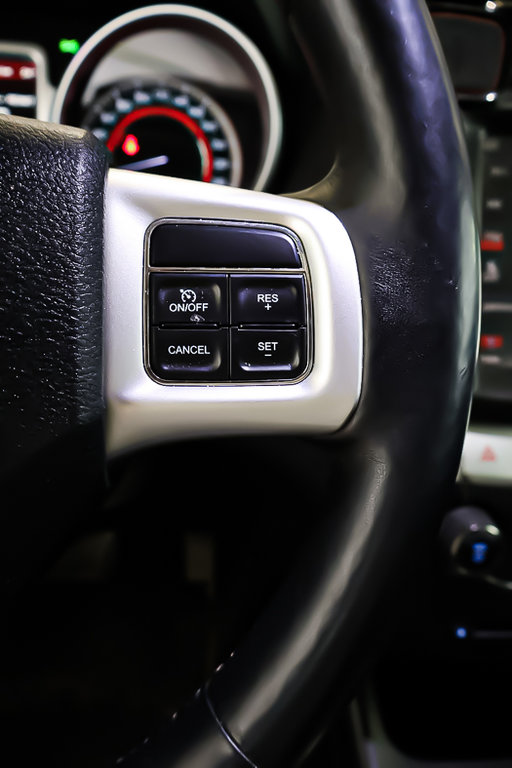 Dodge Journey GT + AWD + CUIR + TOIT OUVRANT 2017 à Terrebonne, Québec - 18 - w1024h768px