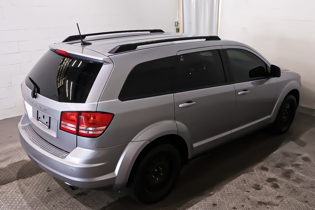 2020 Dodge Journey SE + FWD + BLACKTOP + 7 PASSAGERS in Terrebonne, Quebec - 10 - w1024h768px