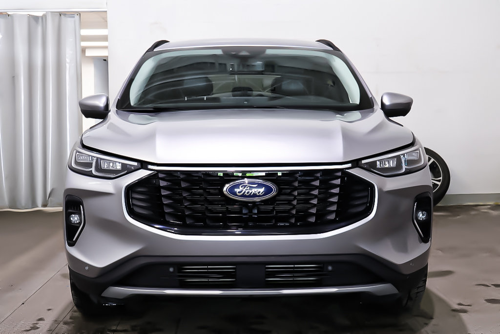 2023 Ford Escape PLATINUM + AWD + CUIR + CARPLAY in Terrebonne, Quebec - 2 - w1024h768px