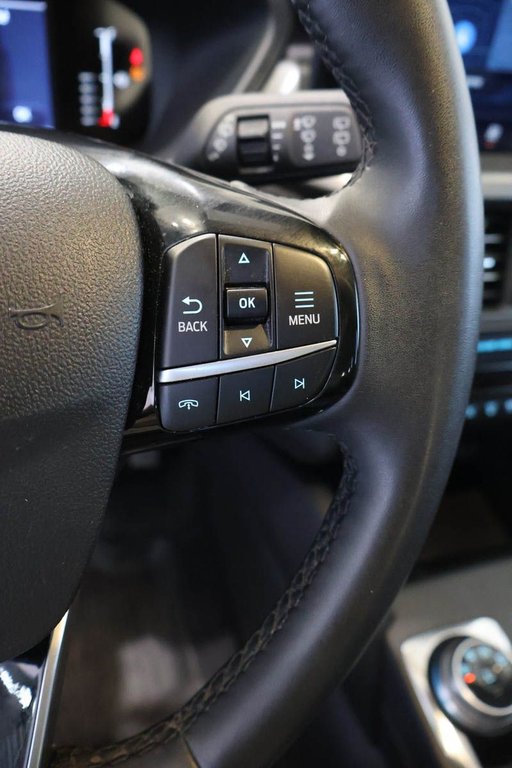 Ford ESCAPE PHEV + T/A + MAGS + DEMARREUR 2023 à Terrebonne, Québec - 13 - w1024h768px