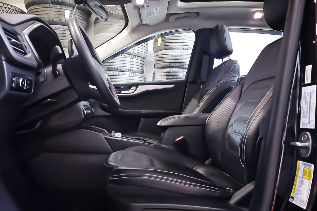 2024 Ford Escape PHEV + T/A + CUIR + GPS + CARPLAY in Terrebonne, Quebec - 10 - w1024h768px