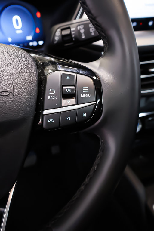 2024 Ford Escape PHEV + T/A + CUIR + GPS + CARPLAY in Terrebonne, Quebec - 17 - w1024h768px
