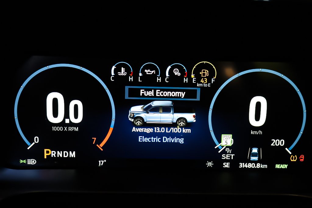 Ford F 150 PLATINUM + AWD + BOITE 6.5' + TOIT OUVRANT PANO 2023 à Terrebonne, Québec - 19 - w1024h768px